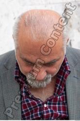 Head Man White Casual Average Bearded